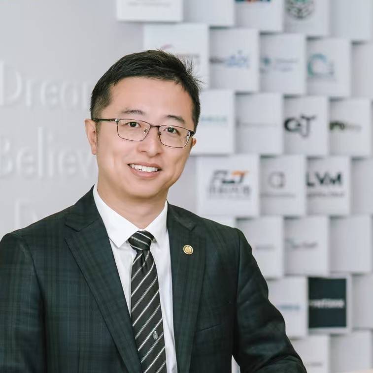 Dr. Justin Jia